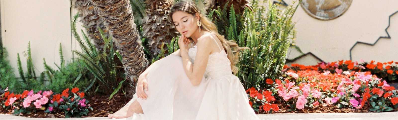 Aisle Style Extravaganza: 5 Fashion Ideas to Make Your Wedding